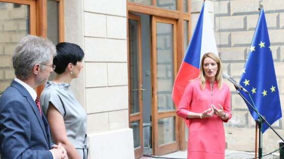 Les présidents des deux chambres du Parlement de la République tchèque ont eu des entretiens avec la présidente du Parlement européen à Prague